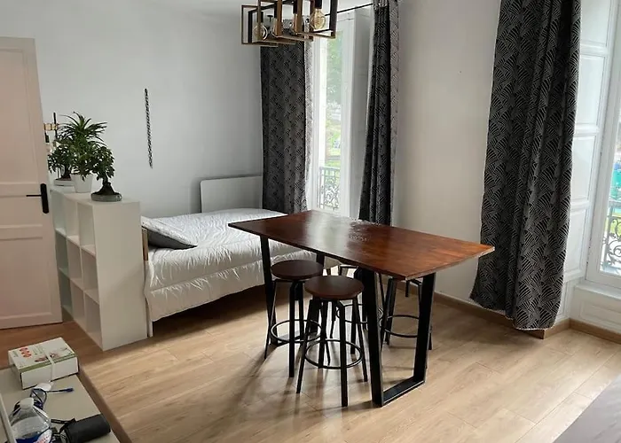 Appartement Lumineux Avec Superbe Vue